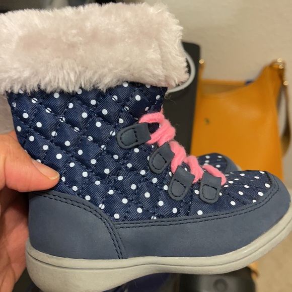 Toddler Girls Boots all same size - Picture 4 of 4